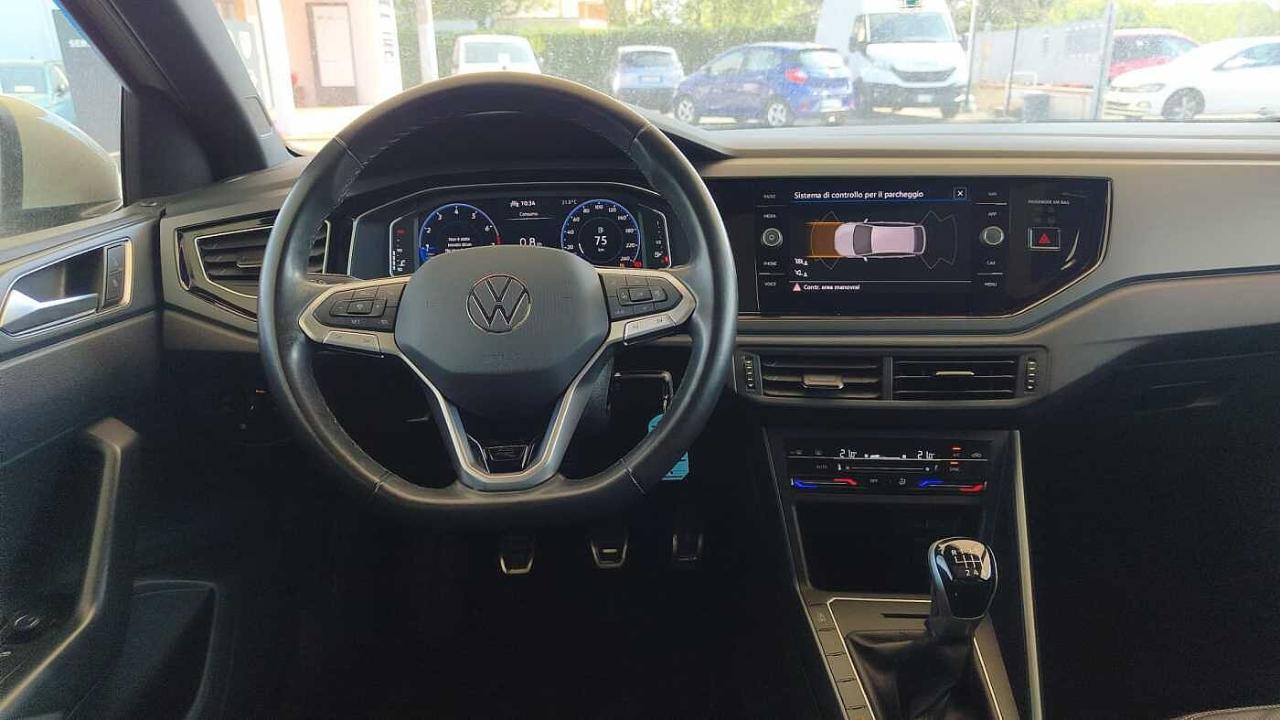 Volkswagen Volkswagen Taigo usata 12