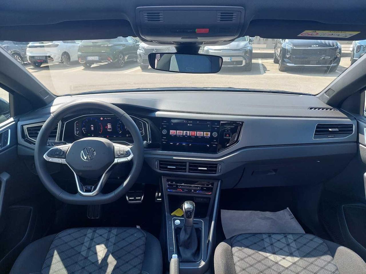 Volkswagen Volkswagen Taigo usata 9