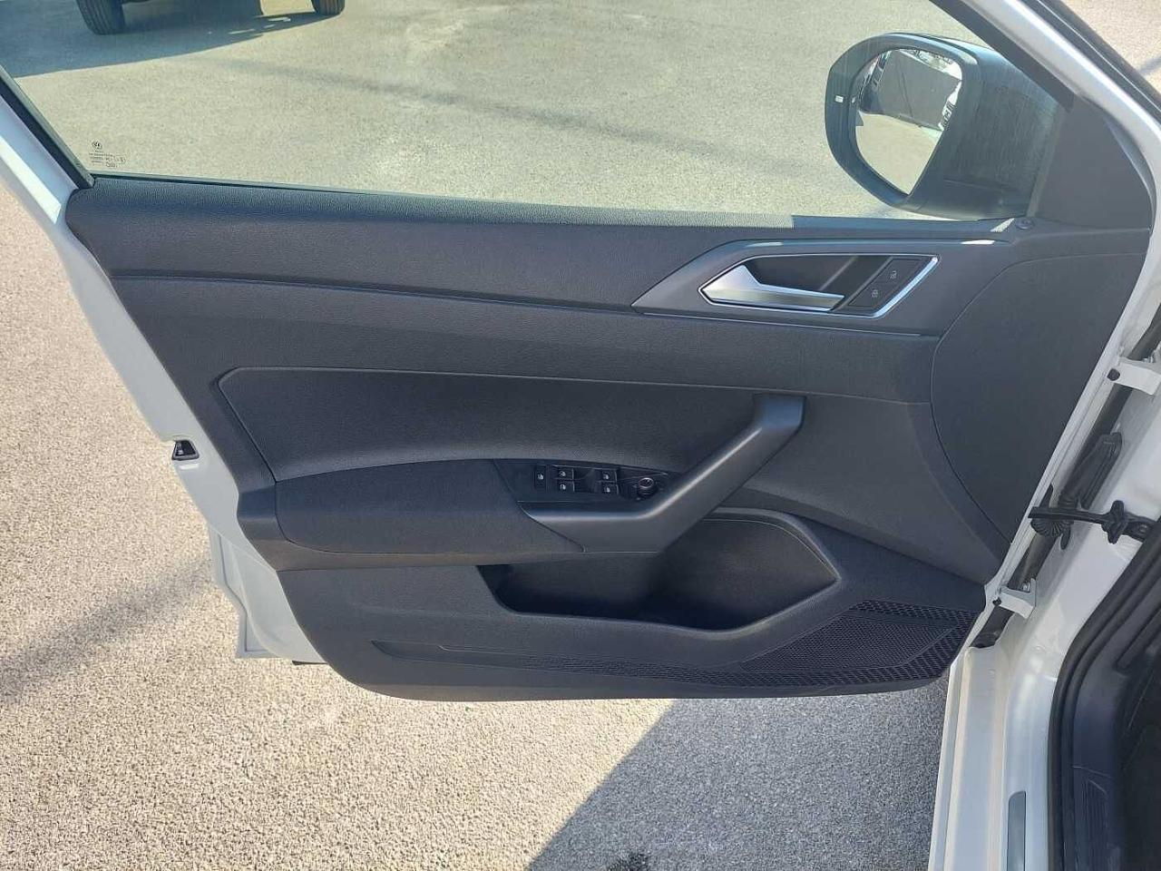 Volkswagen Volkswagen Taigo usata, con Isofix