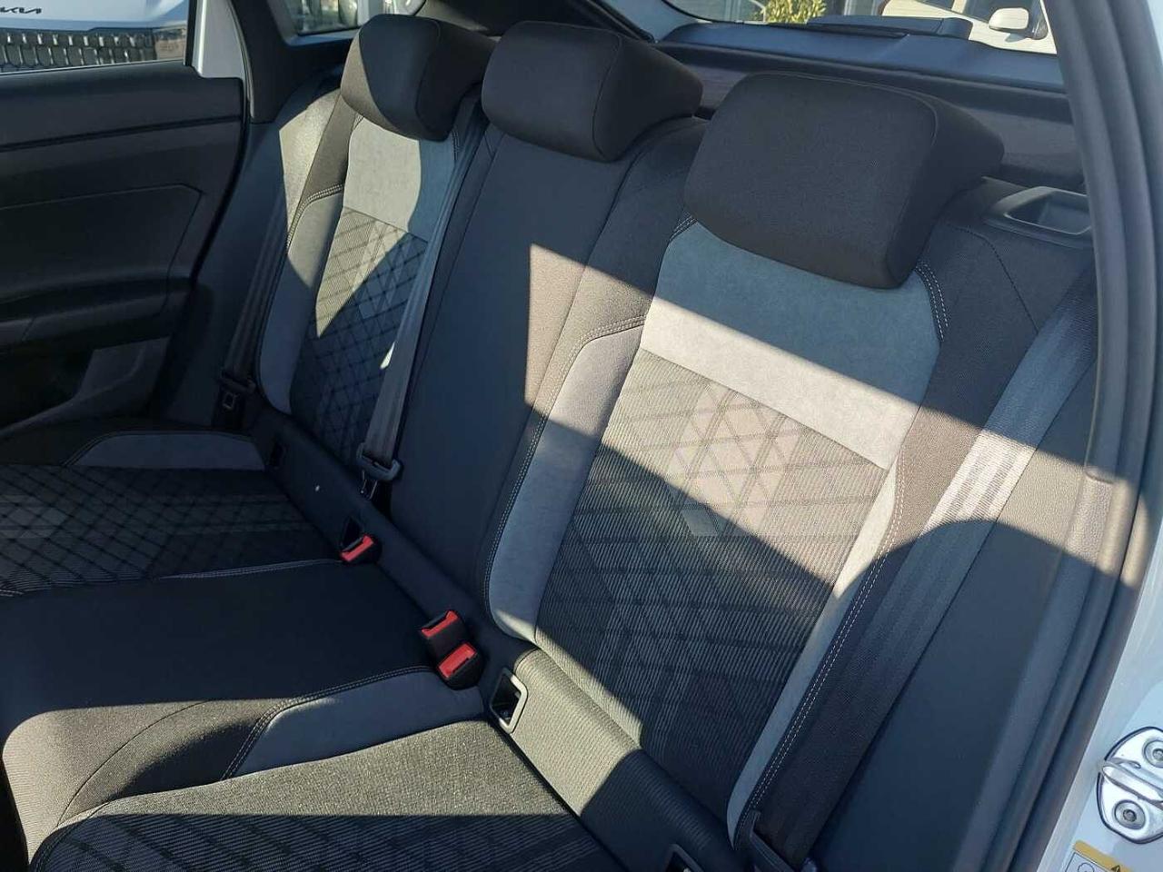 Volkswagen Volkswagen Taigo usata 7