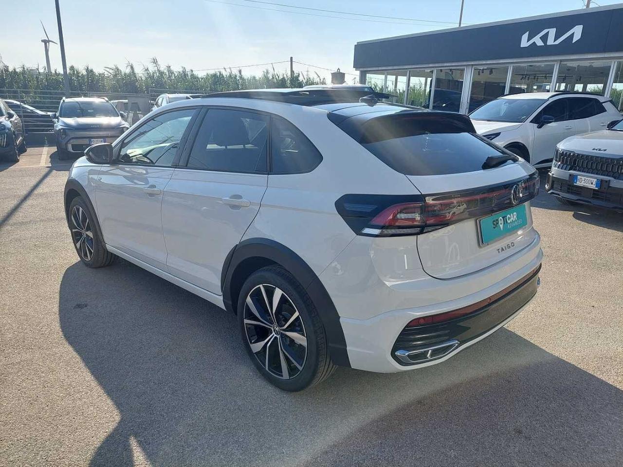 Volkswagen Volkswagen Taigo usata 21