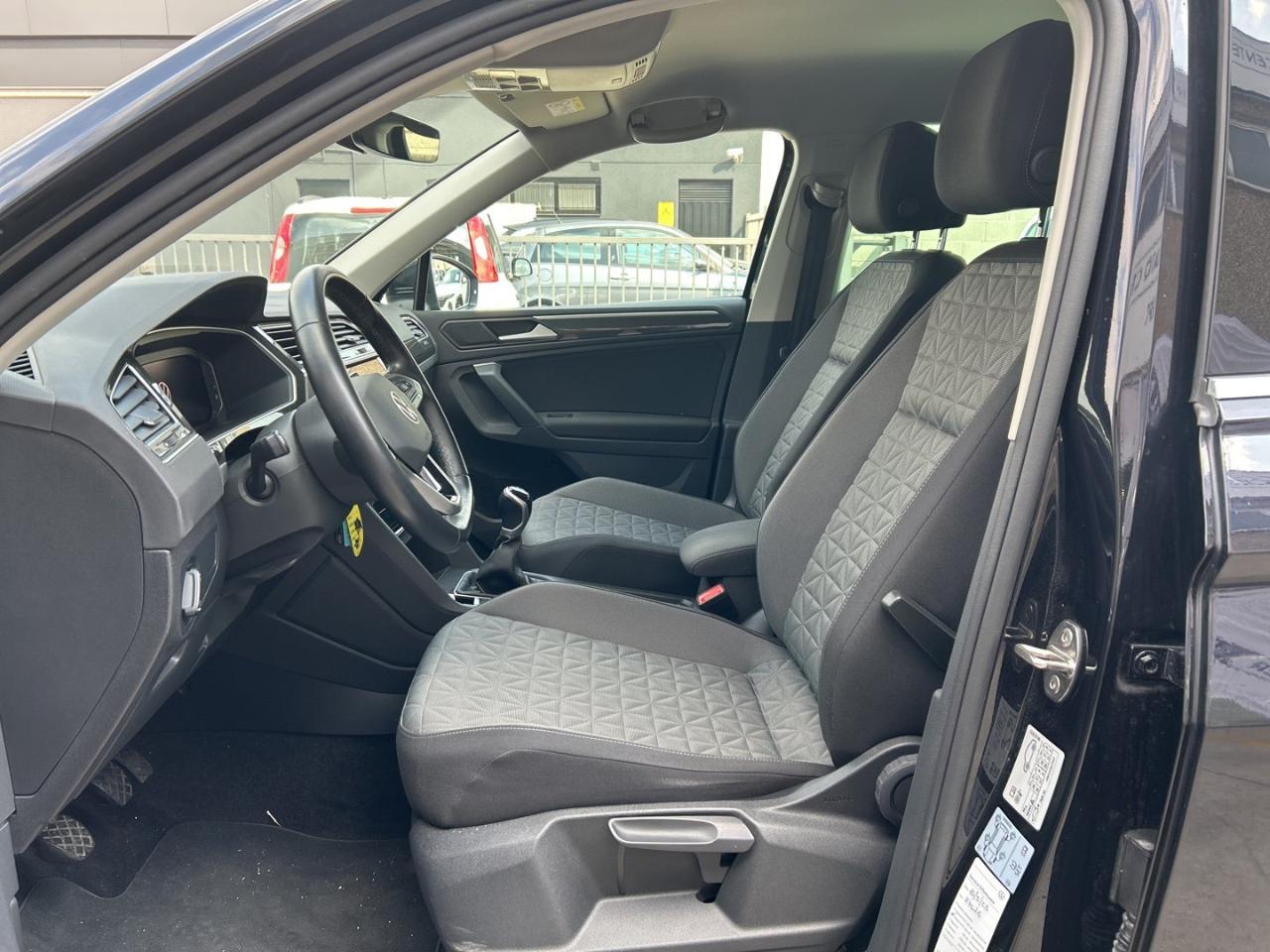 Volkswagen Volkswagen Tiguan usata, con autoradio