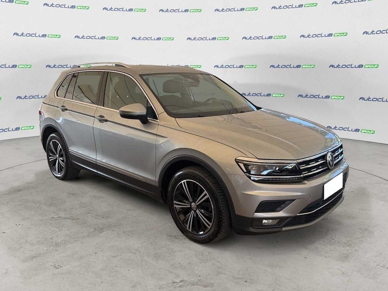 Volkswagen Volkswagen Tiguan usata, con fari adattivi