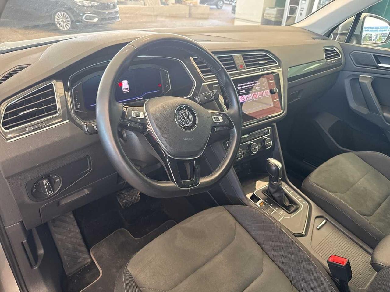 Volkswagen Volkswagen Tiguan usata, con sedile posteriore sdoppiabile