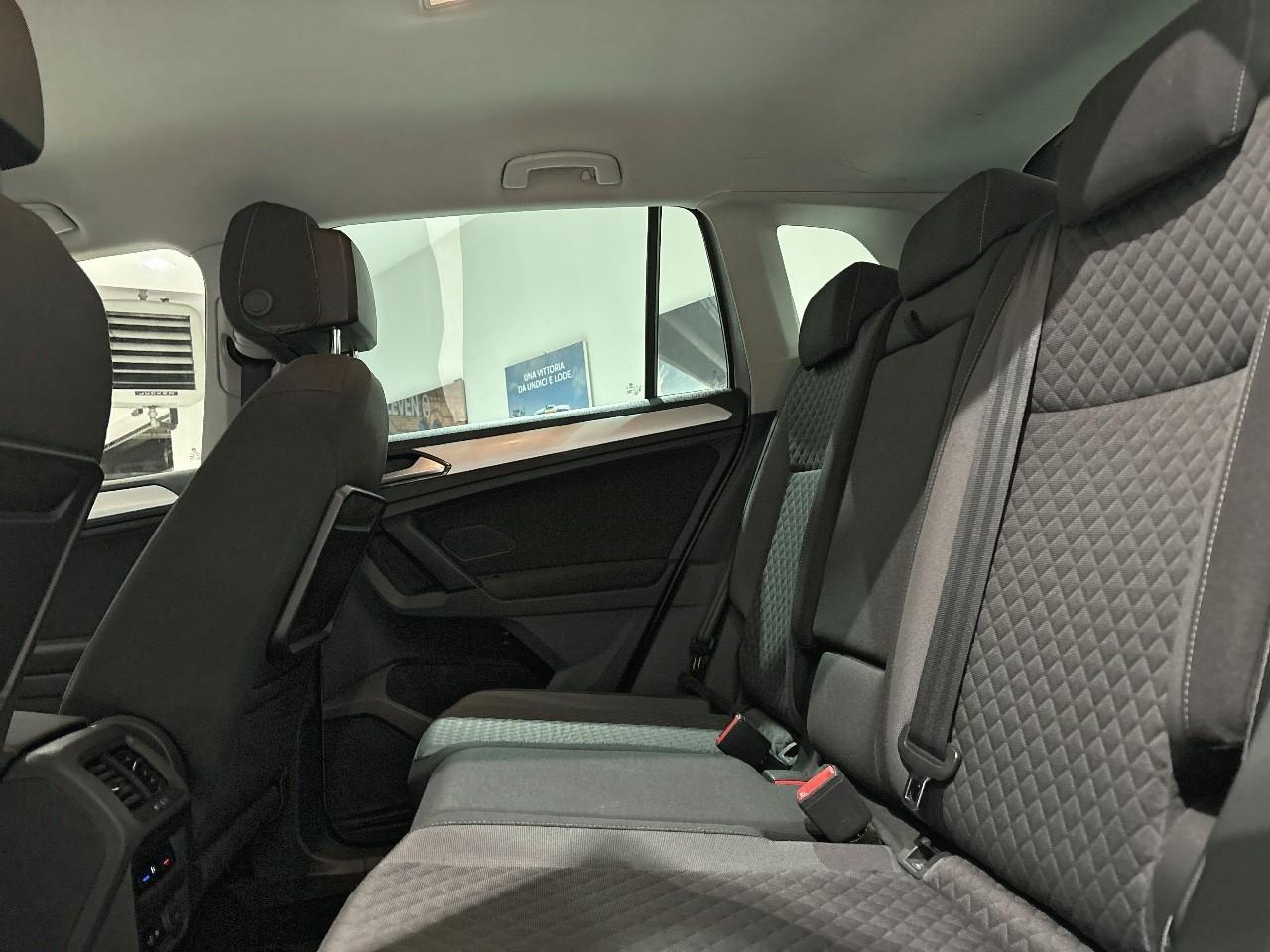 Volkswagen Volkswagen Tiguan usata, con 4 freni a disco con 2 dischi ventilati