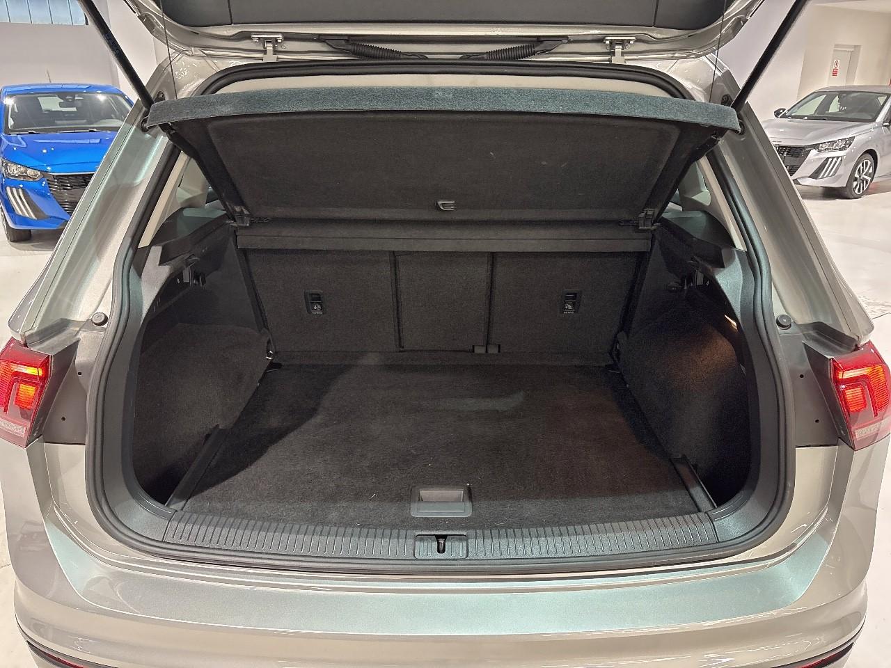 Volkswagen Volkswagen Tiguan usata, con chiusura centralizzata a distanza , incl. cristalli elettrici