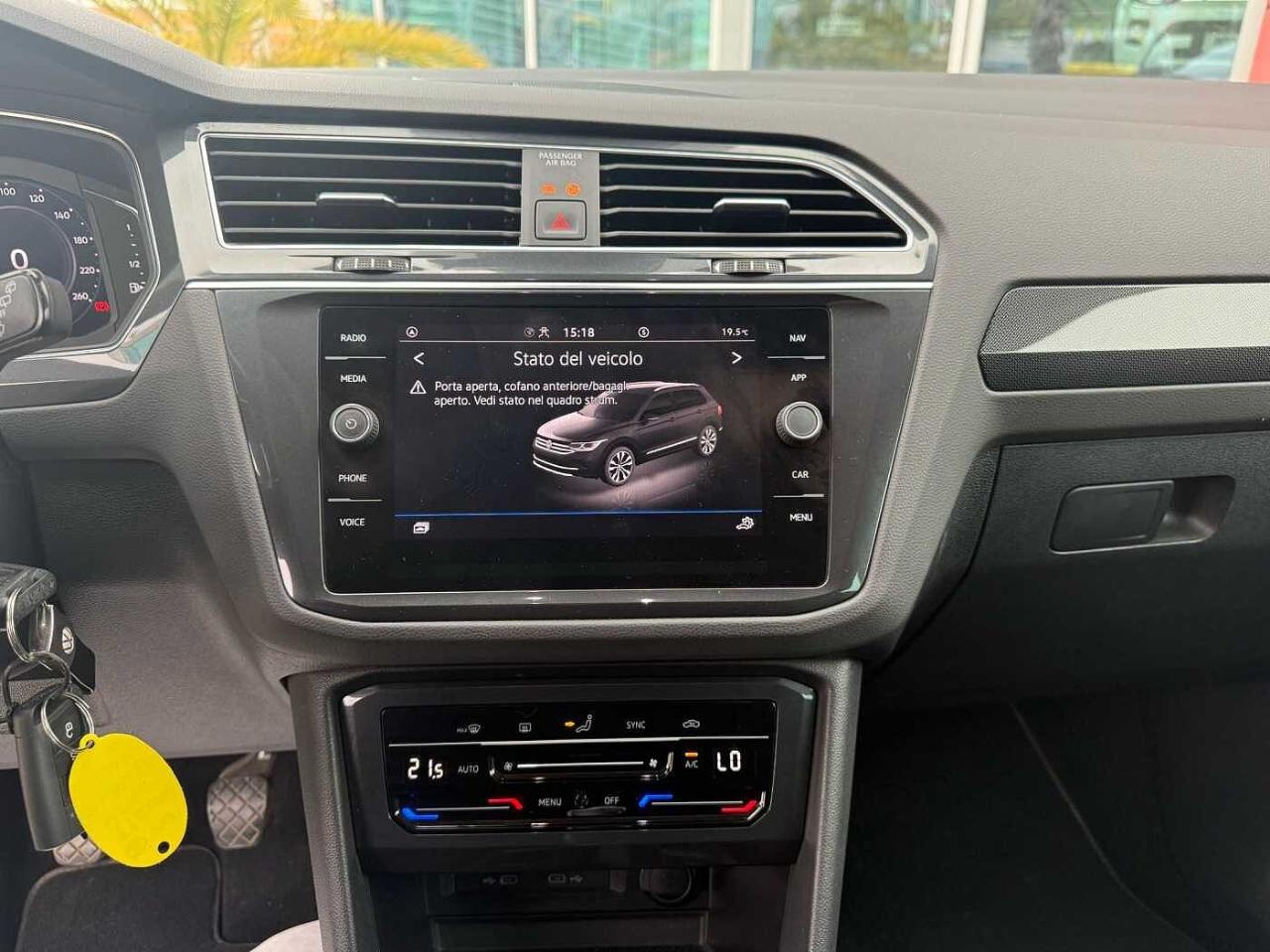 Volkswagen Volkswagen Tiguan usata, con airbag guida e passeggero con sist disattiv. airbag passeggero