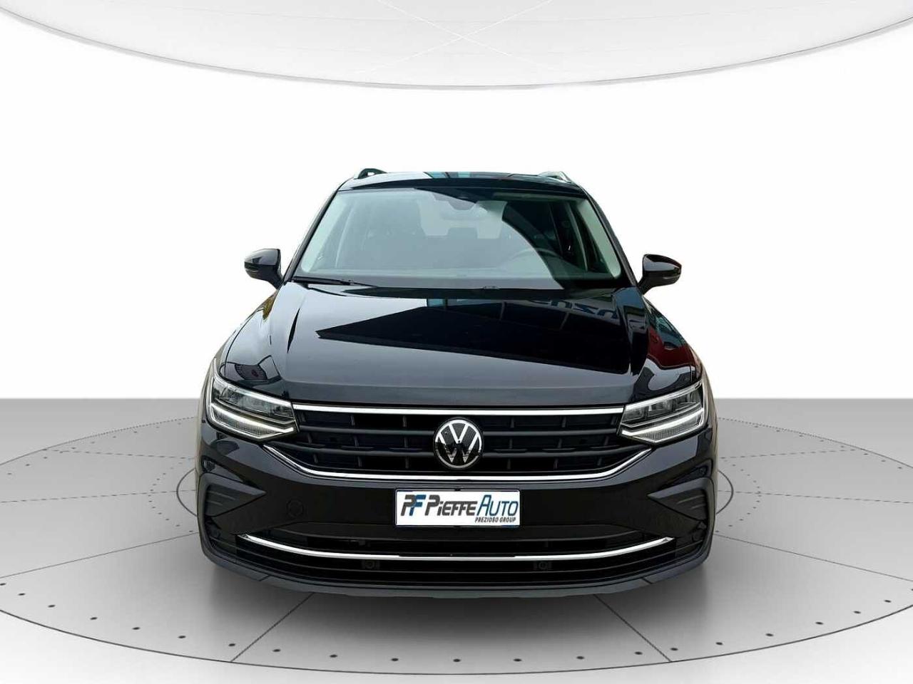 Volkswagen Volkswagen Tiguan usata, con assistenza alla frenata