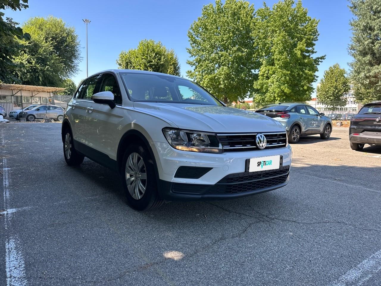 Volkswagen Volkswagen Tiguan usata, con bracciolo anteriore