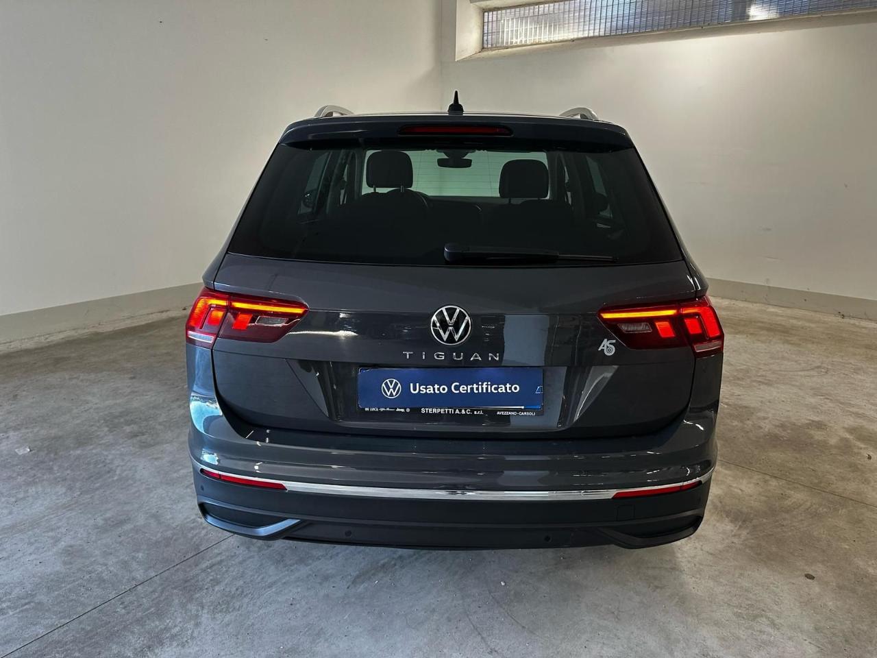 Volkswagen Volkswagen Tiguan usata, con luci diurne