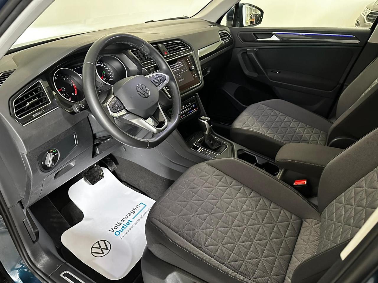 Volkswagen Volkswagen Tiguan usata, con autoradio