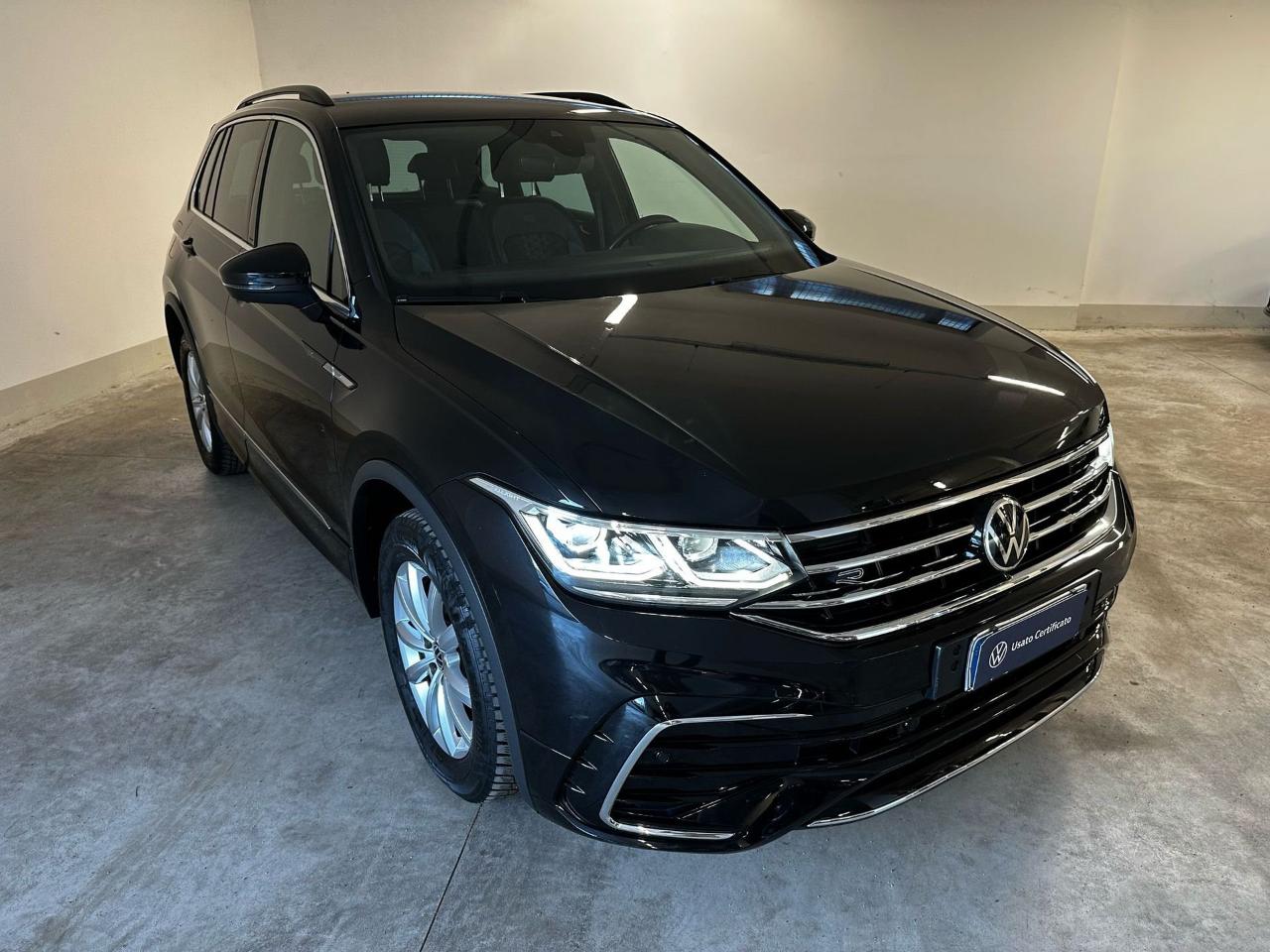 Volkswagen Volkswagen Tiguan TIGUAN 2.0 TDI 150 CV SCR DSG 4MOTION R-Line