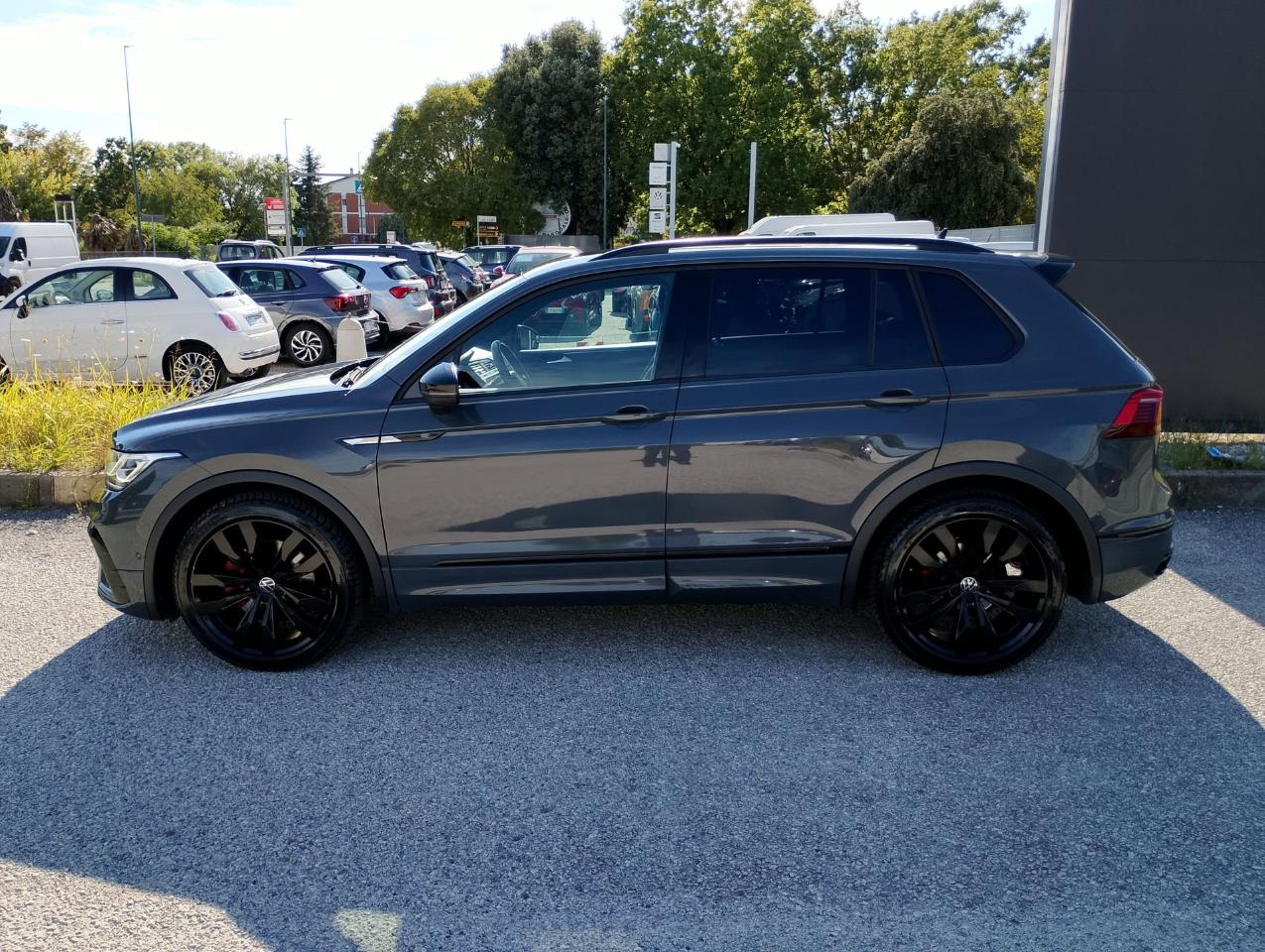 Volkswagen Volkswagen Tiguan usata, con autoradio