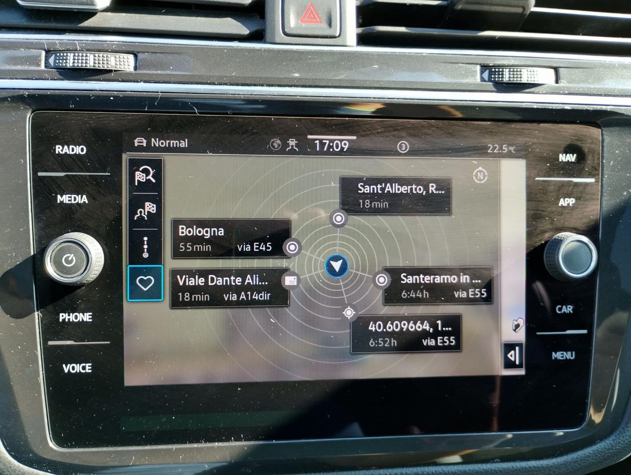 Volkswagen Volkswagen Tiguan usata, con park distance control