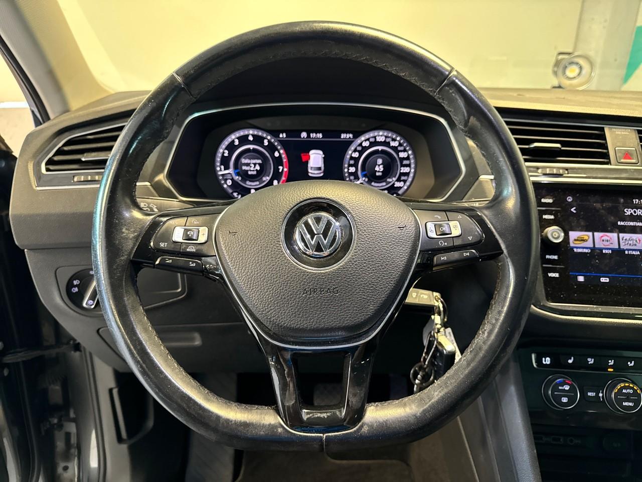 Volkswagen Volkswagen Tiguan usata, con 8 altoparlanti