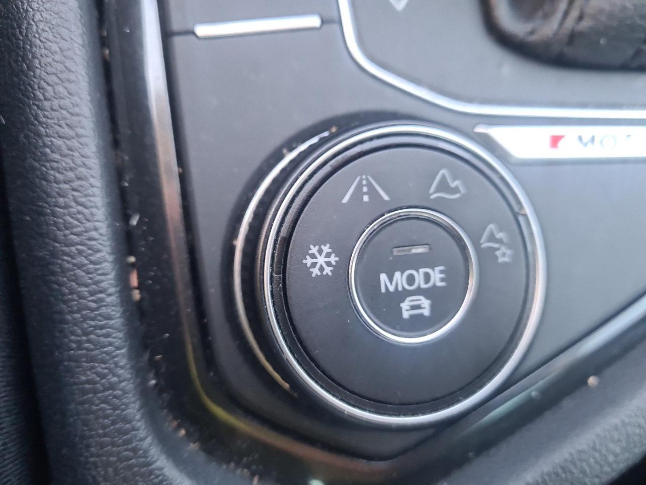 Volkswagen Volkswagen Tiguan usata, con park distance control