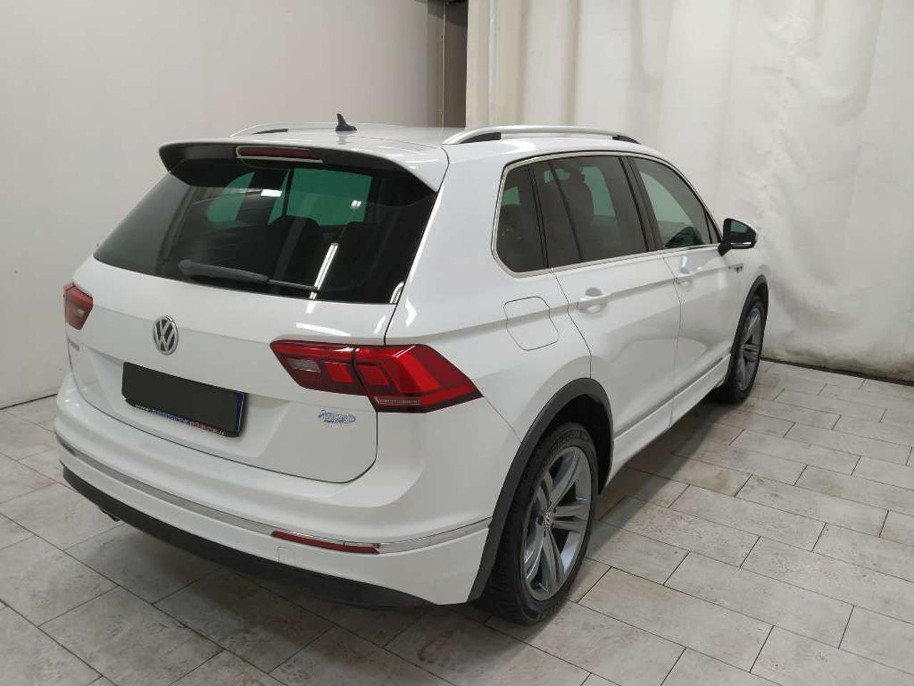 Volkswagen Volkswagen Tiguan usata 11