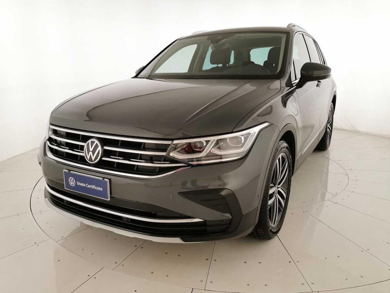 Volkswagen Volkswagen Tiguan usata, con barre porta tutto