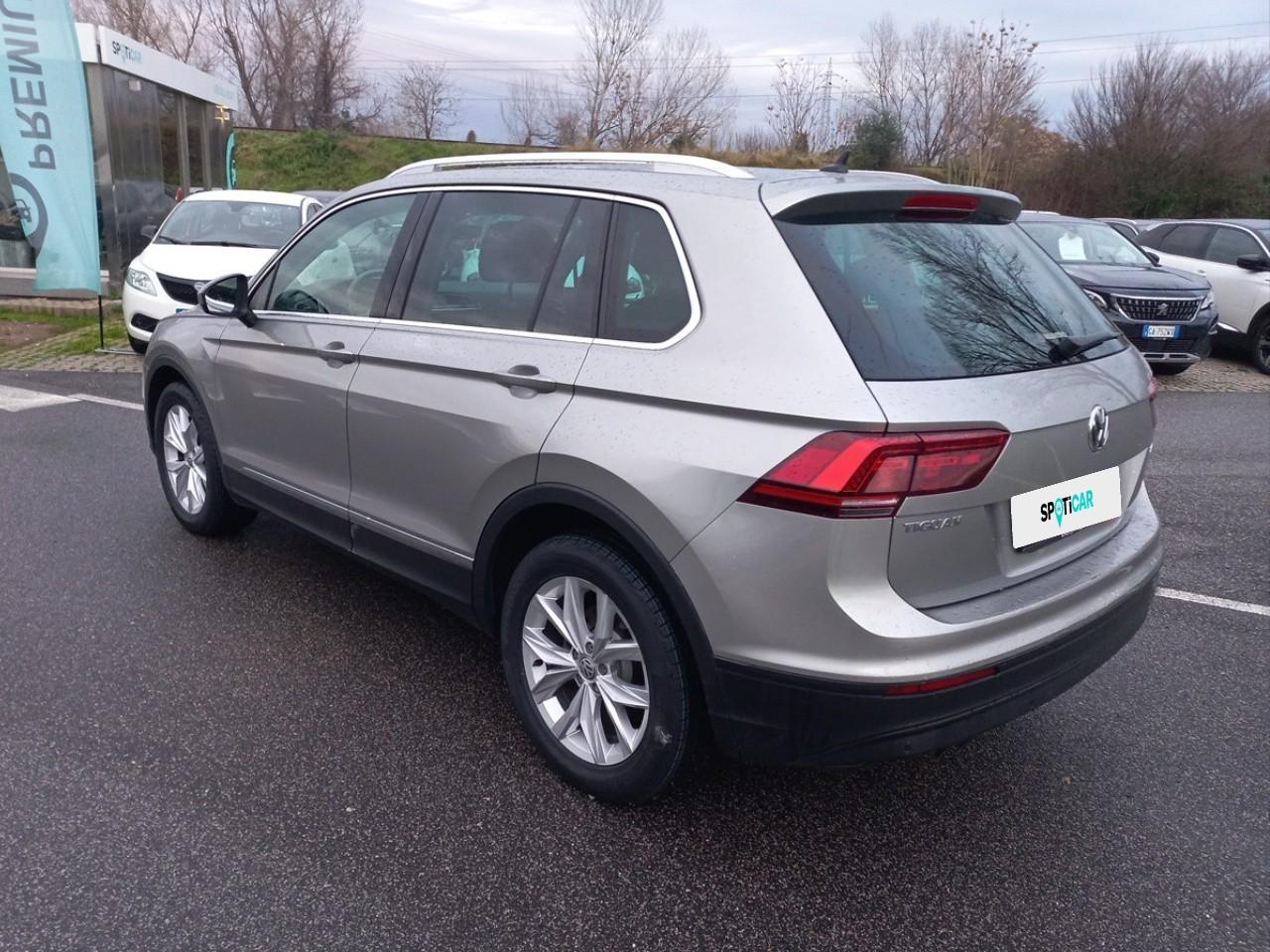 Volkswagen Volkswagen Tiguan usata, con Cerchi in lega "Kingston" 7 J x 18 con pneumatici 235/55 R 18