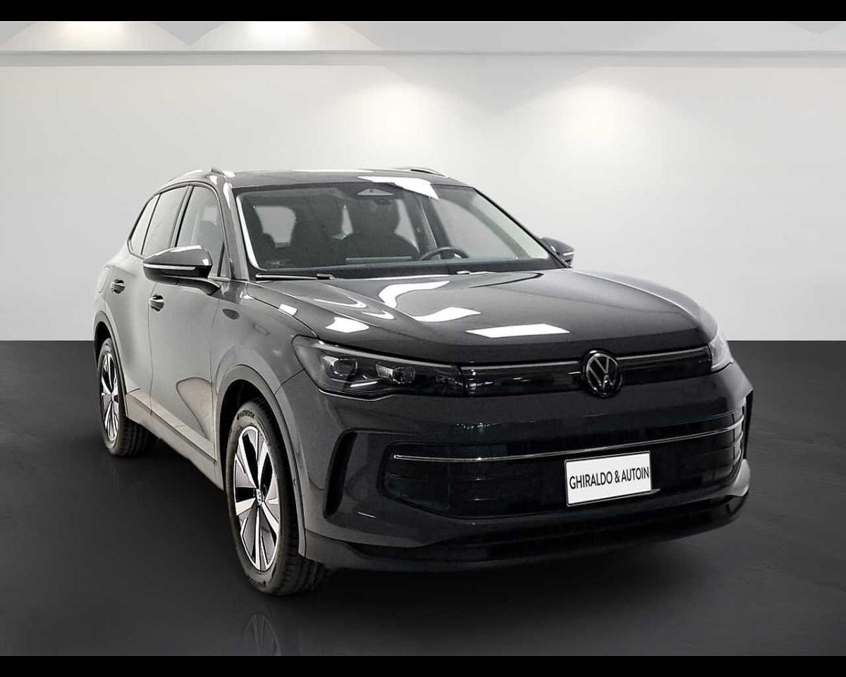 Volkswagen Volkswagen Tiguan usata, con assistenza alla frenata