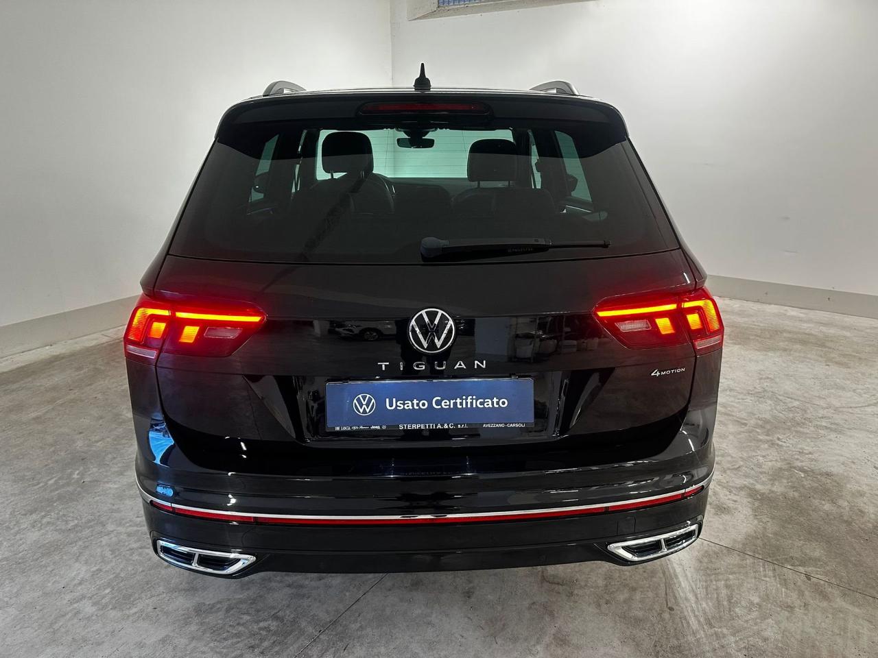 Volkswagen Volkswagen Tiguan usata, con luci diurne