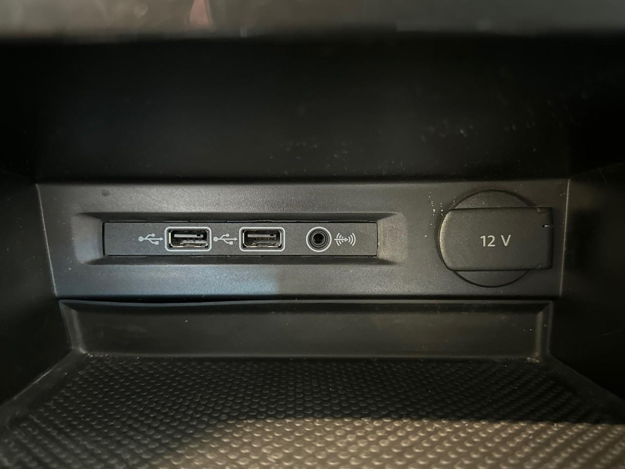 Volkswagen Volkswagen Tiguan usata, con airbag per le ginocchia conducente