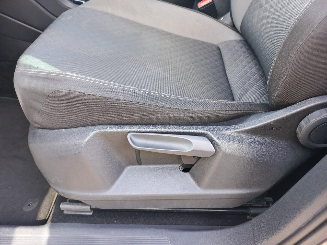 Volkswagen Volkswagen Tiguan usata, con alzacristalli elettrici anteriori e posteriori , numero ad impulso 2