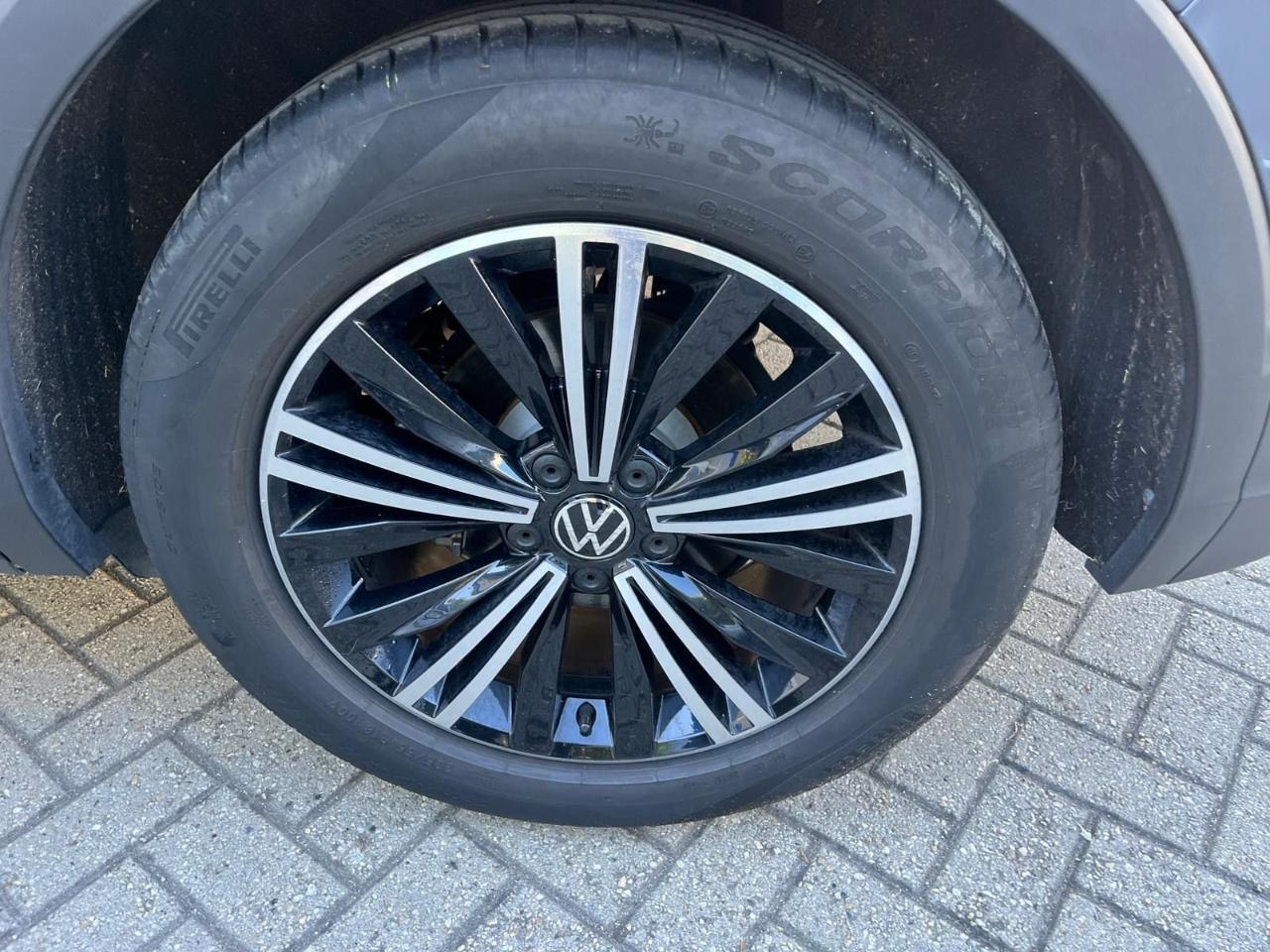 Volkswagen Volkswagen Tiguan usata 18