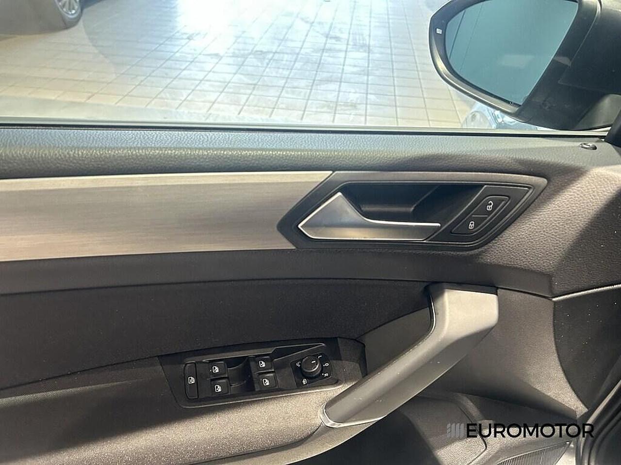 Volkswagen Volkswagen Touran usata, con abs