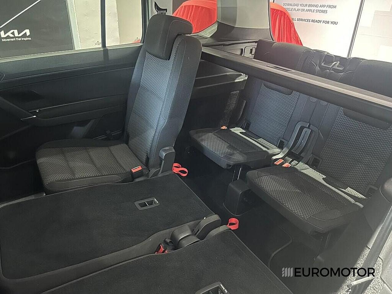 Volkswagen Volkswagen Touran usata, con climatizzatore