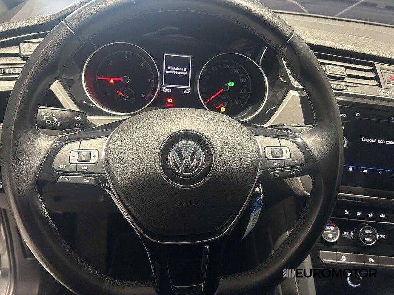 Volkswagen Volkswagen Touran usata, con fari fendinebbia