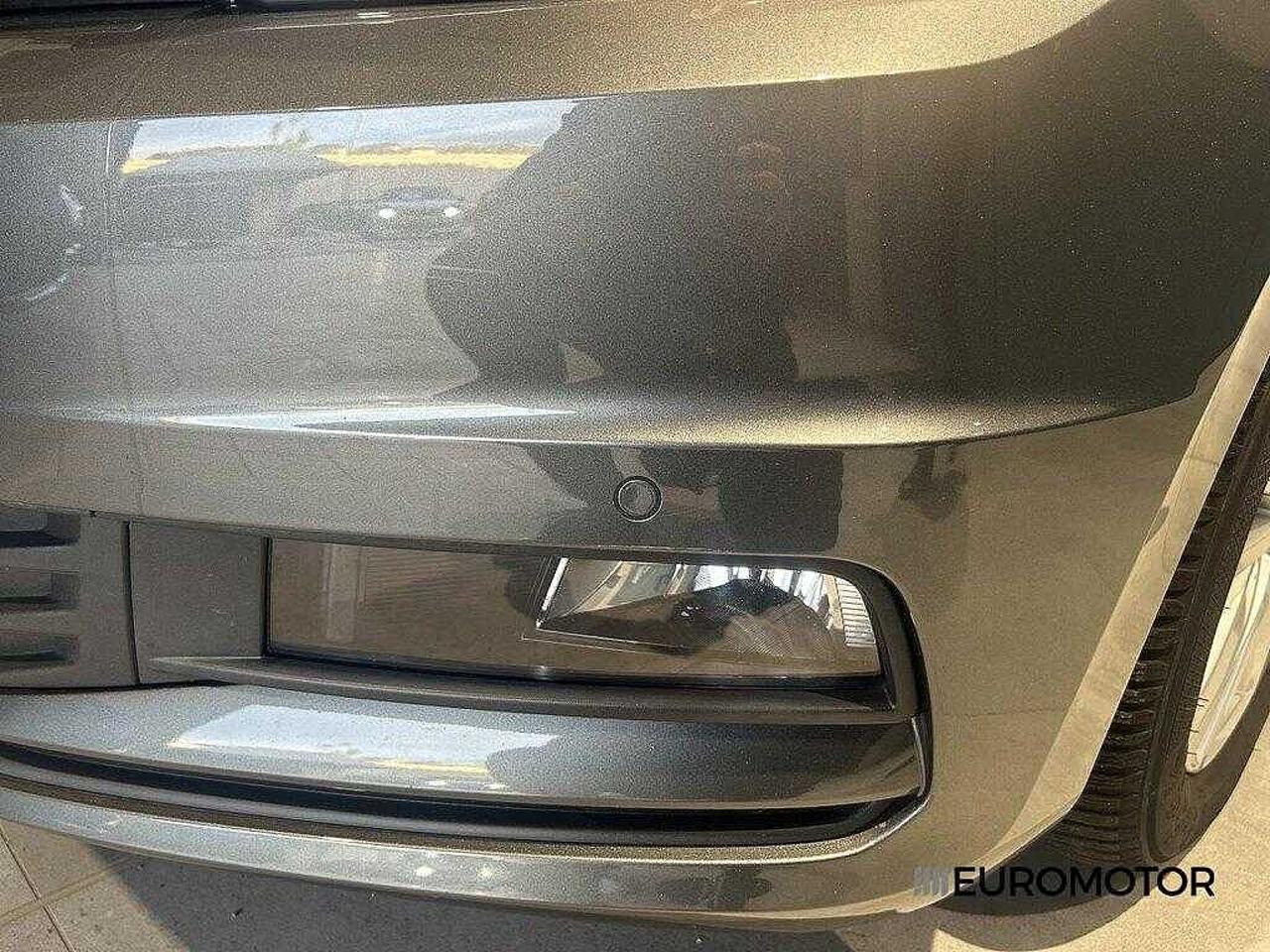 Volkswagen Volkswagen Touran usata, con vetri oscurati
