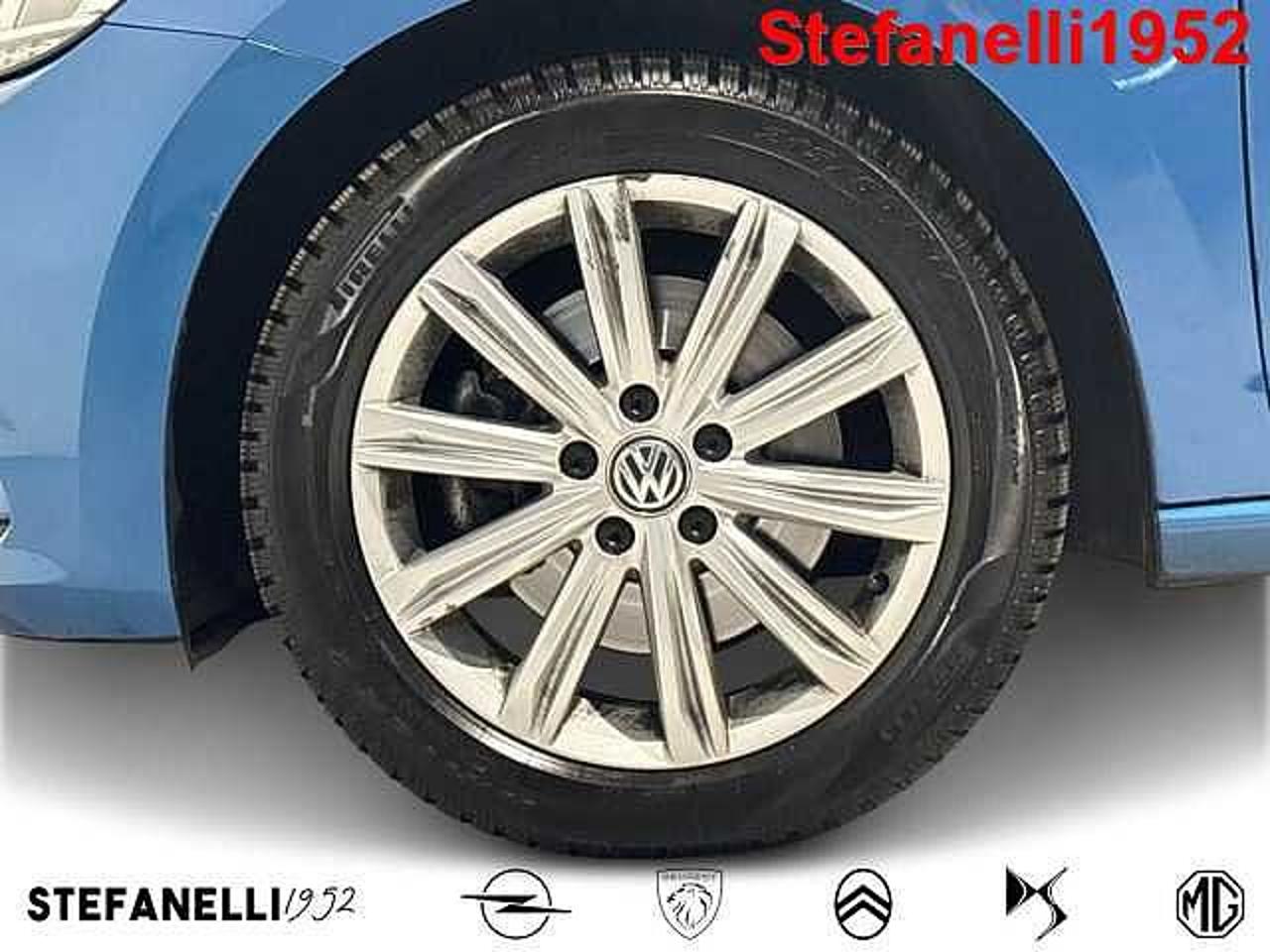 Volkswagen Volkswagen Touran usata, con barre porta tutto
