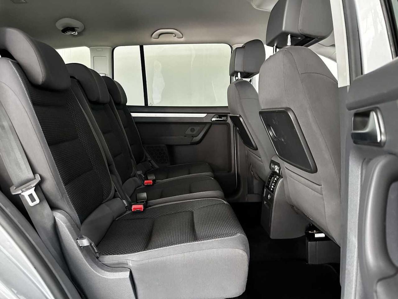 Volkswagen Volkswagen Touran usata, con 7 marce