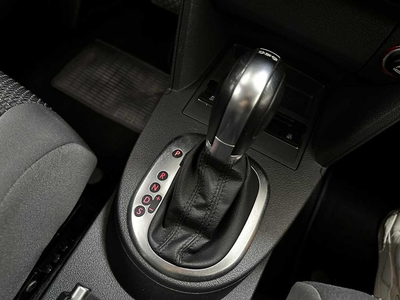 Volkswagen Volkswagen Touran usata, con isofix