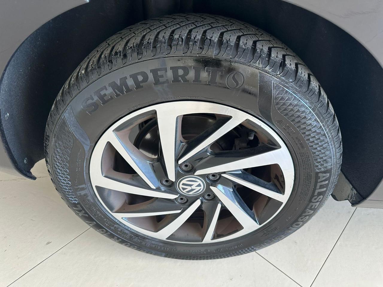 Volkswagen Volkswagen Touran usata 12