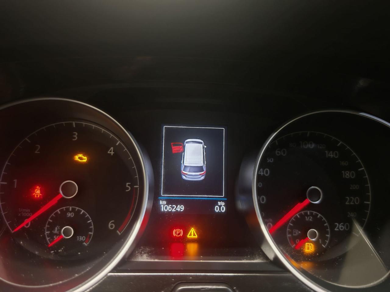 Volkswagen Volkswagen Touran usata, con Caricabatterie di bordo da 11 kW