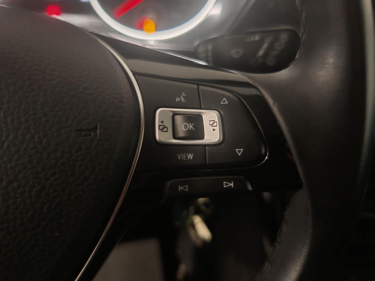 Volkswagen Volkswagen Touran usata, con Rivestimento interno