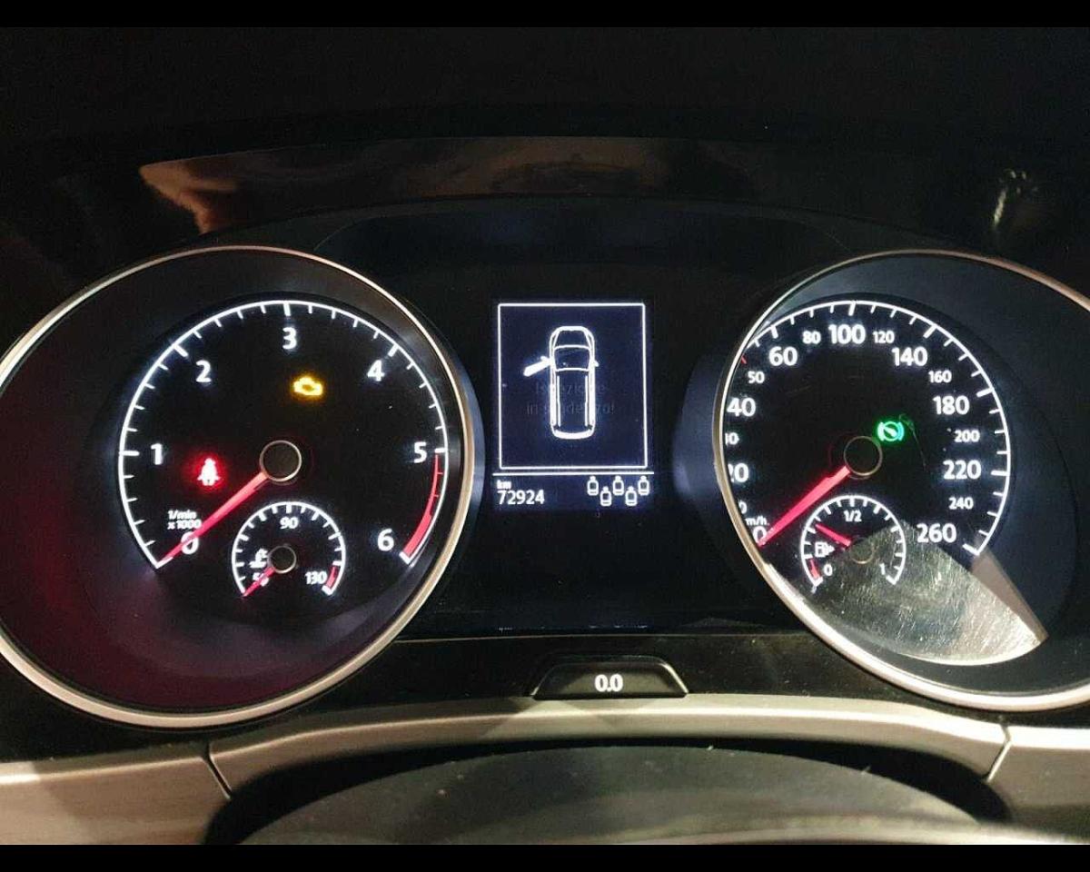 Volkswagen Volkswagen Touran usata, con Caricabatterie di bordo da 22 kW