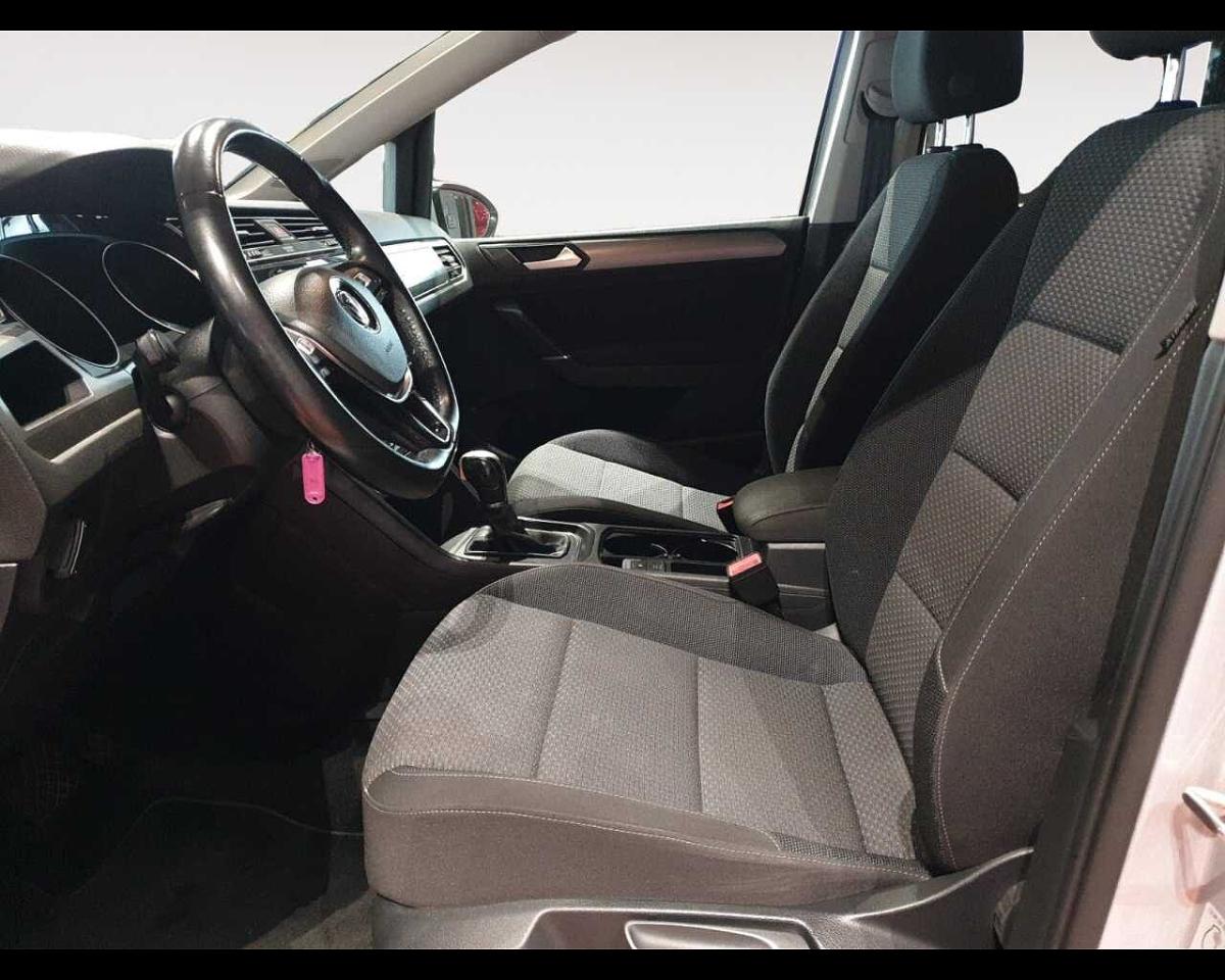 Volkswagen Volkswagen Touran usata, con GPS