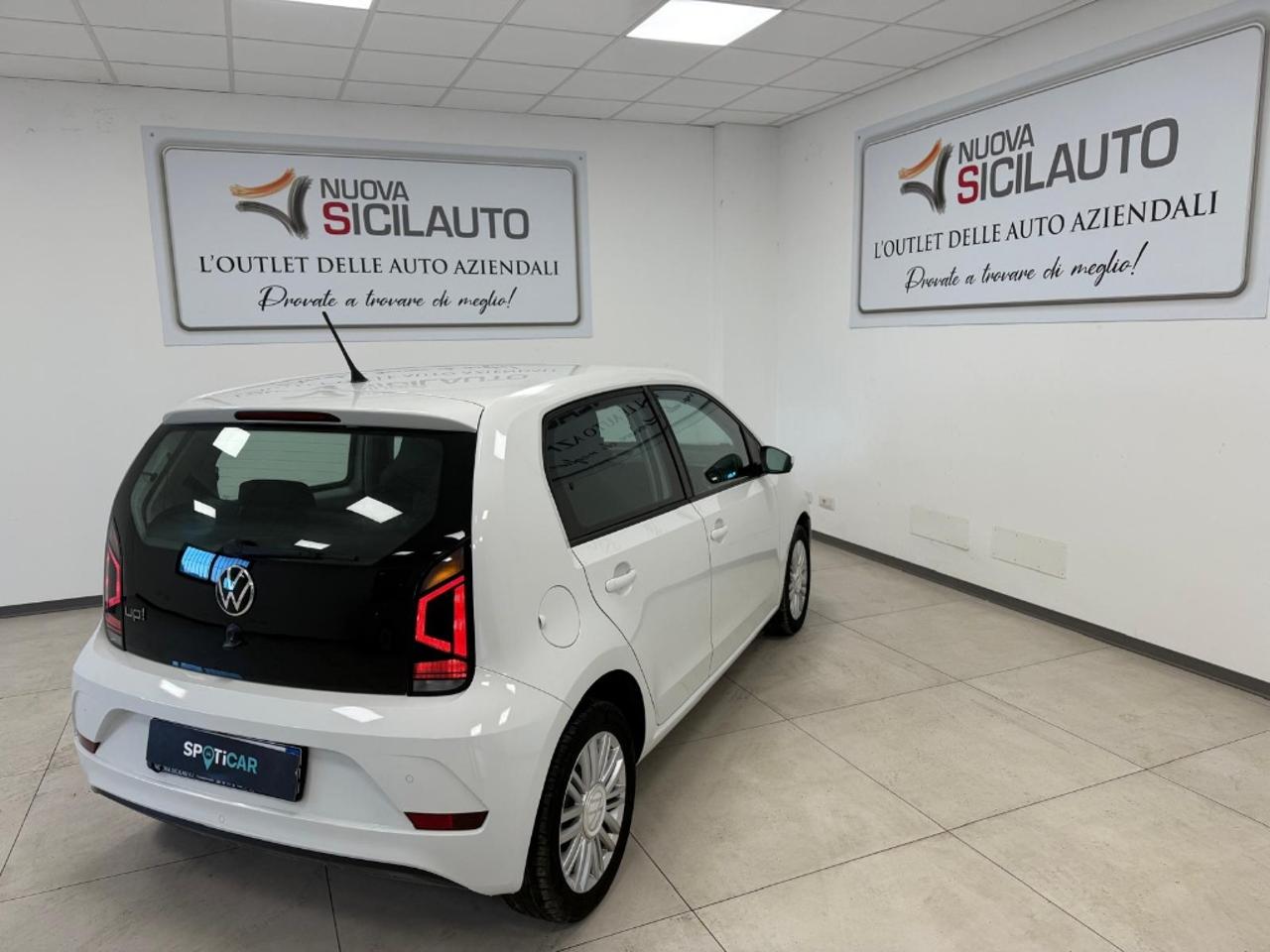 Volkswagen Volkswagen Up usata 14