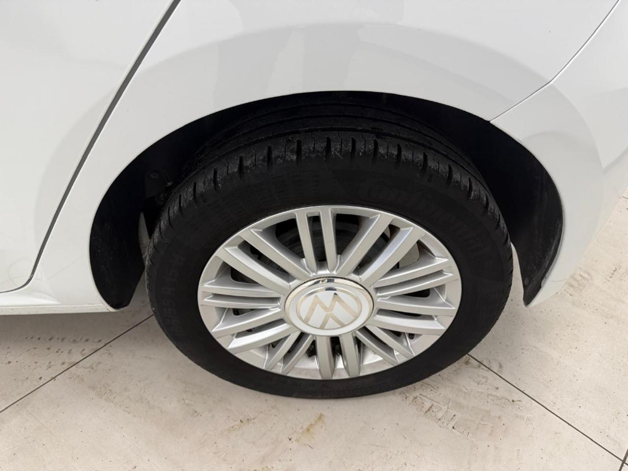 Volkswagen Volkswagen Up usata, con climatizzatore