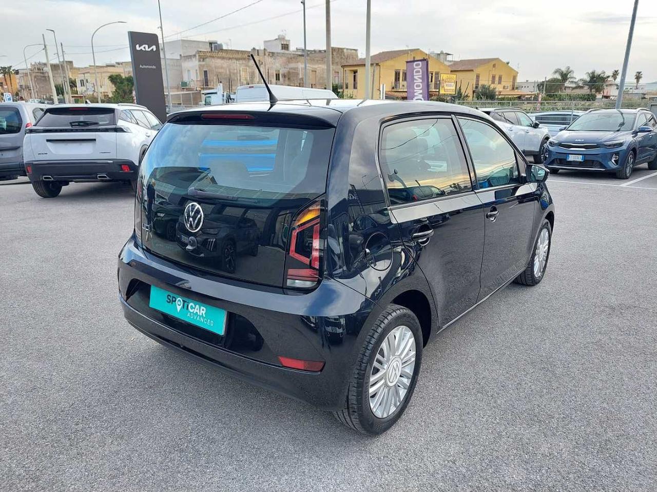 Volkswagen Volkswagen Up usata, con climatizzatore