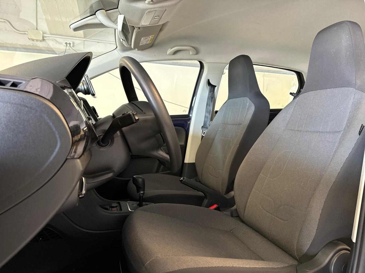 Volkswagen Volkswagen Up usata, con computer con velocità media, consumo medio, consumo istantaneo e autonomia