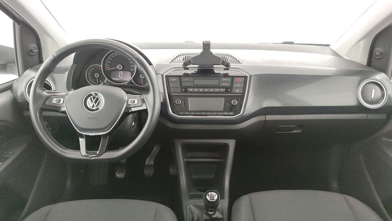 Volkswagen Volkswagen Up usata, con bluetooth