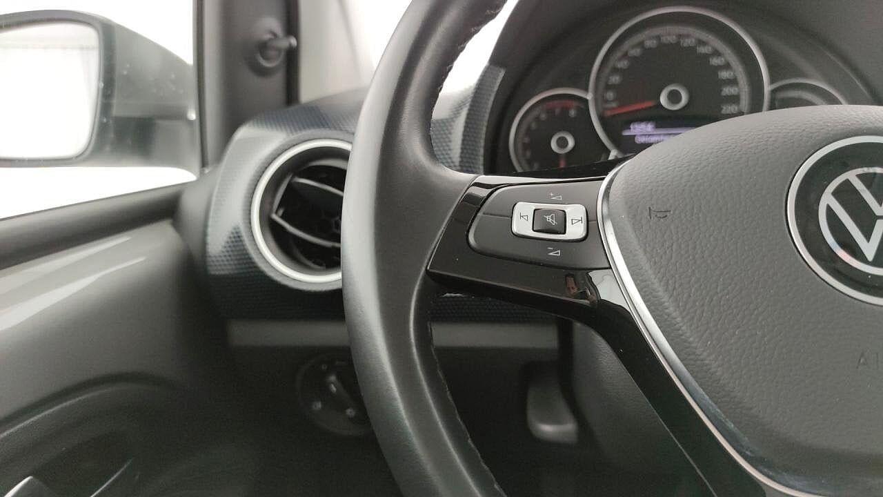 Volkswagen Volkswagen Up usata, con cd-radio