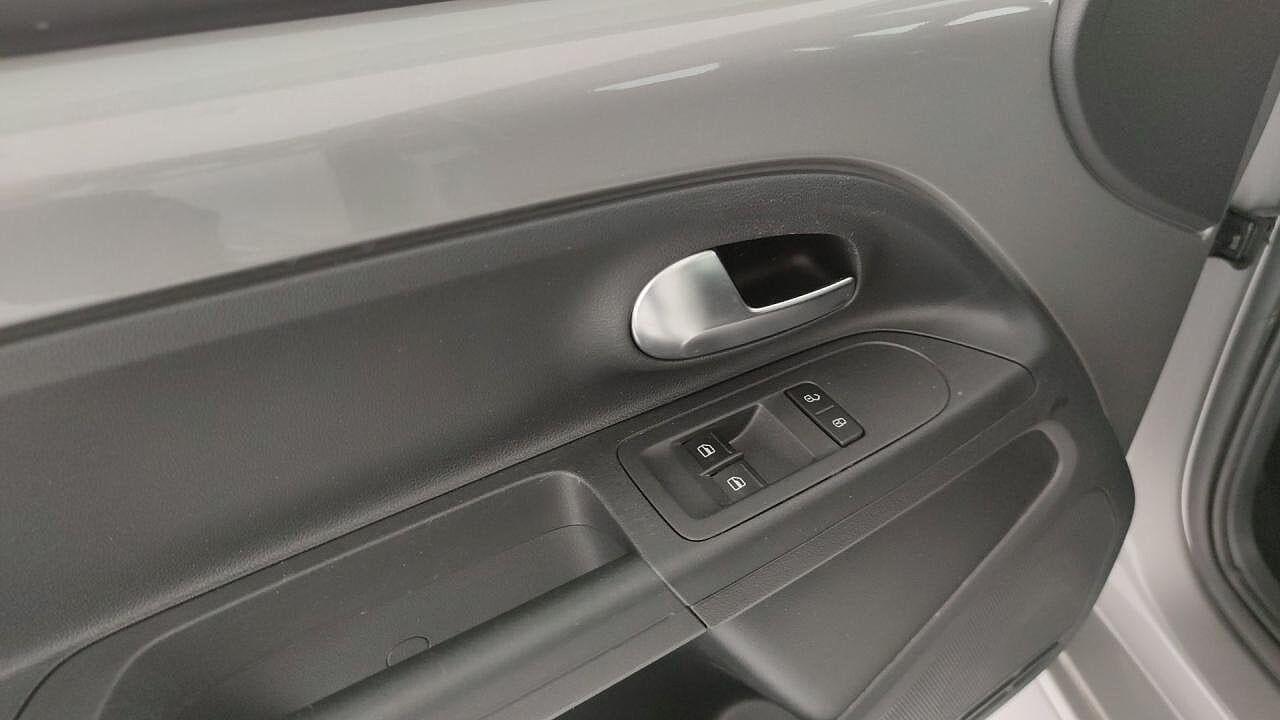 Volkswagen Volkswagen Up usata, con esp
