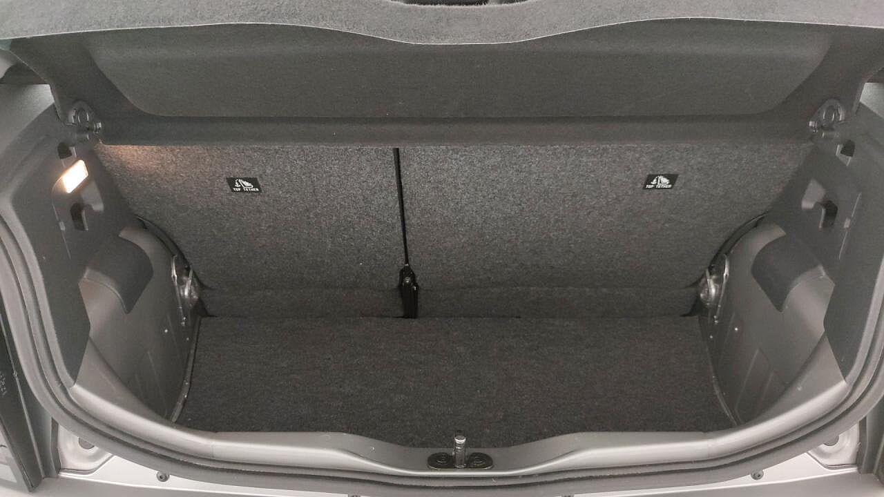 Volkswagen Volkswagen Up usata, con vetri elettrici