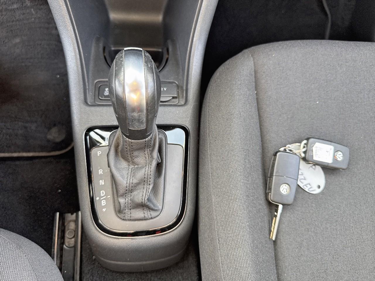 Volkswagen Volkswagen Up usata, con airbags 6