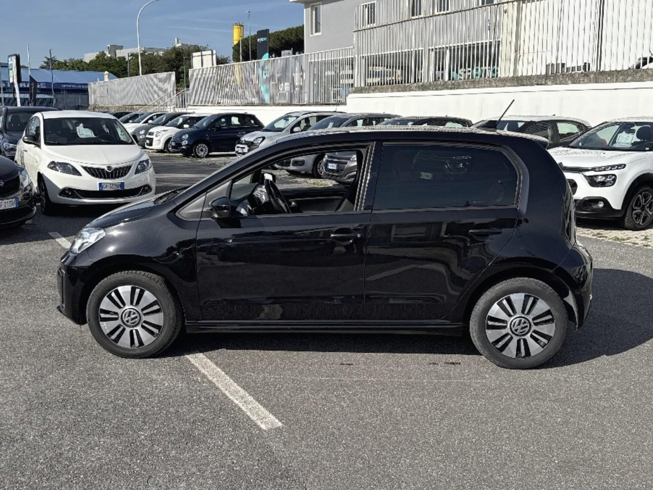 Volkswagen Volkswagen Up usata, con climatizzatore a controllo automatico